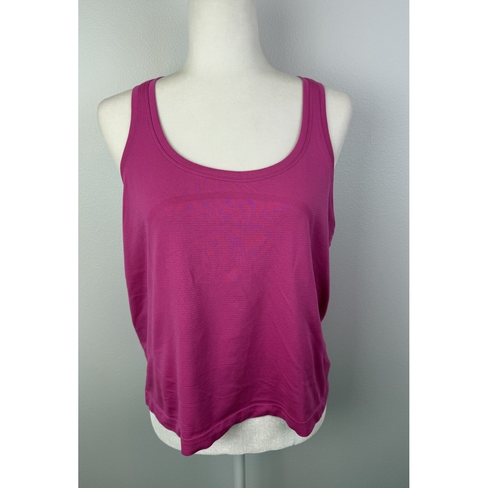Lululemon Womens Swiftly Tech Tank 10/12 Pink Short Length Preppy Logo Active